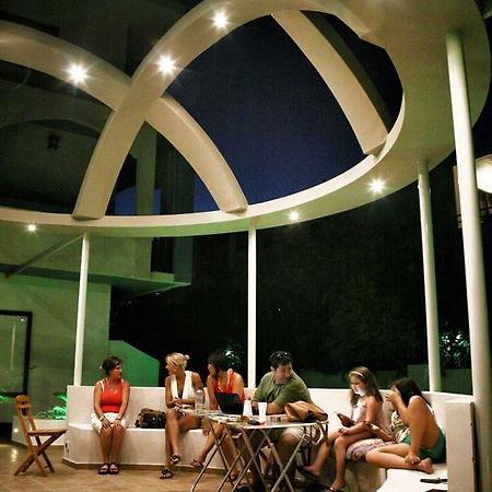 Hotel Omiros à Faliraki Extérieur photo